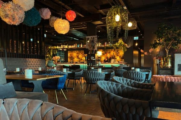 Come abbiamo ridotto del 60% le richieste al telefono di un ristorante con WhatsApp + N8N